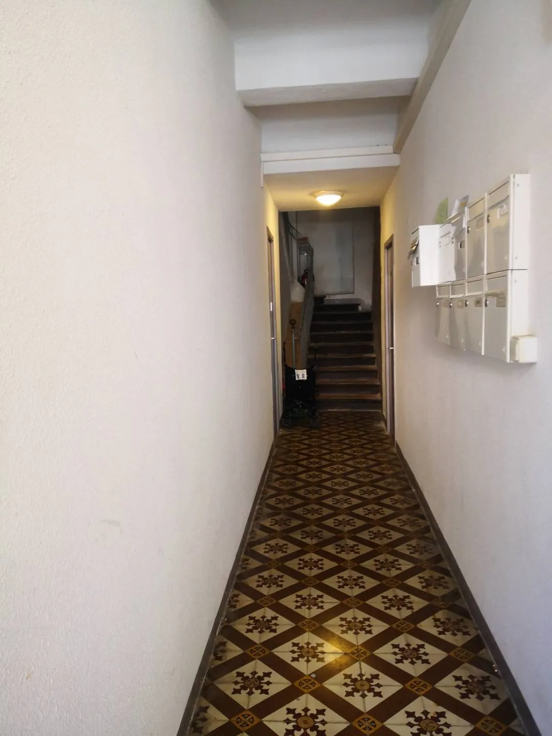 immeuble à Aix-en-Provence (13100) — photo 3