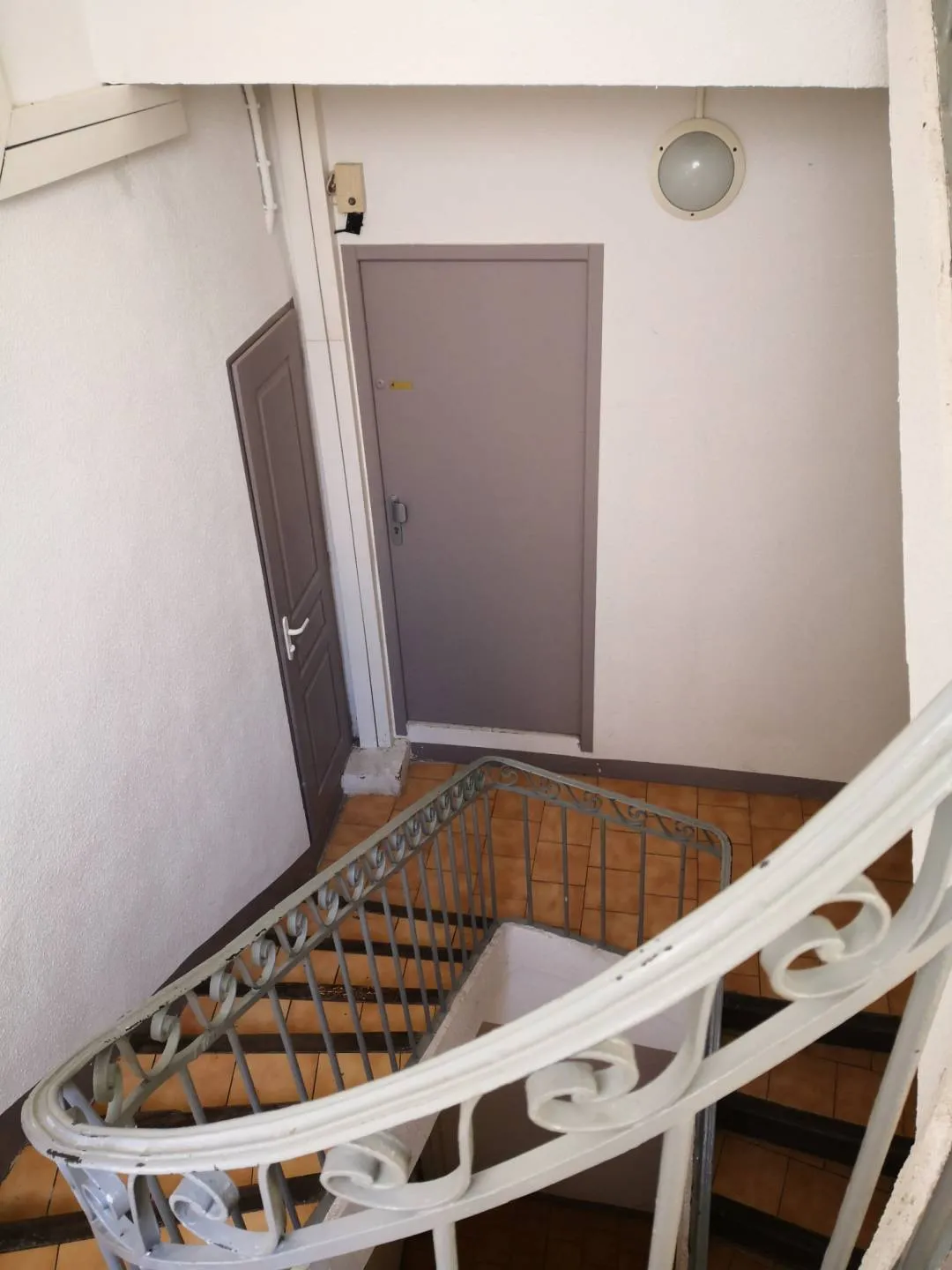 immeuble à Aix-en-Provence (13100) — photo 4