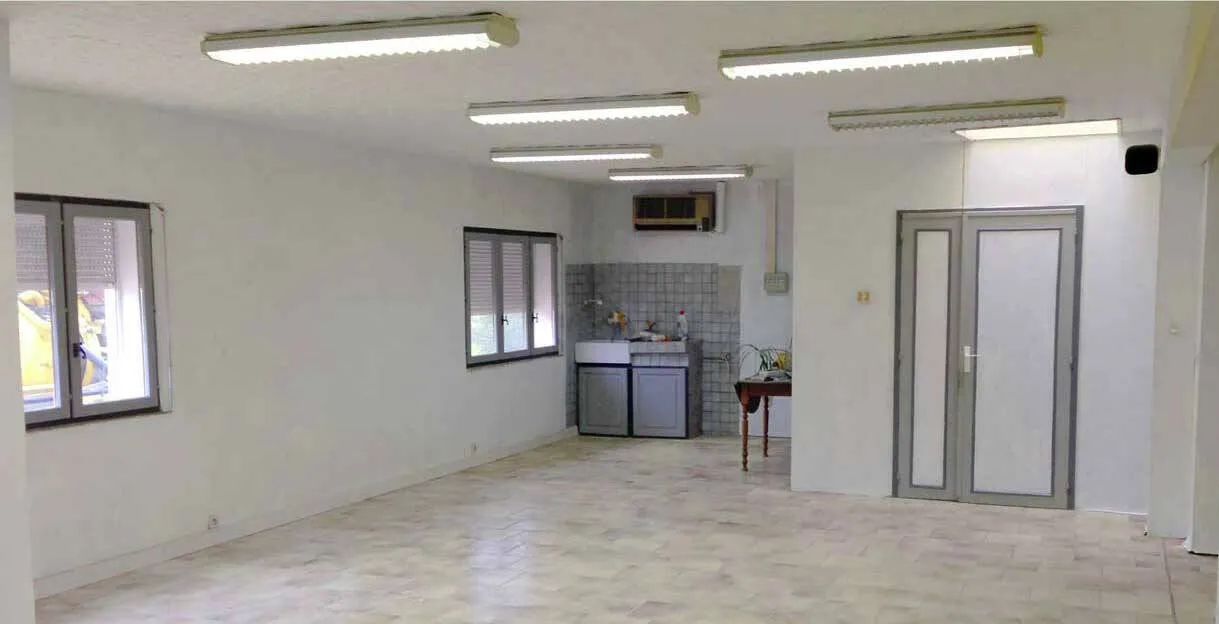 local commercial à Fréjus (83600) — photo 4