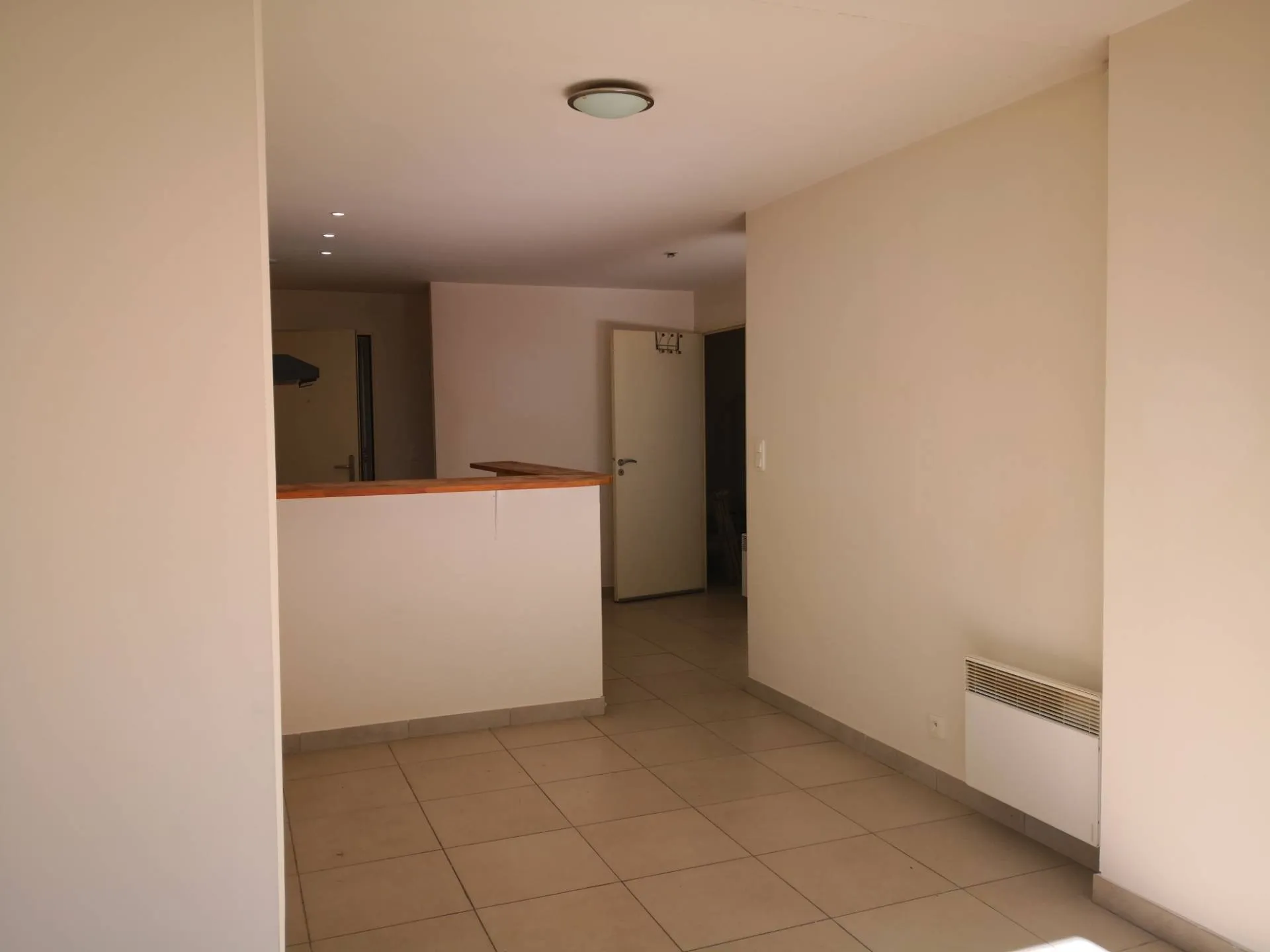 immeuble à Cuers (83390) — photo 3