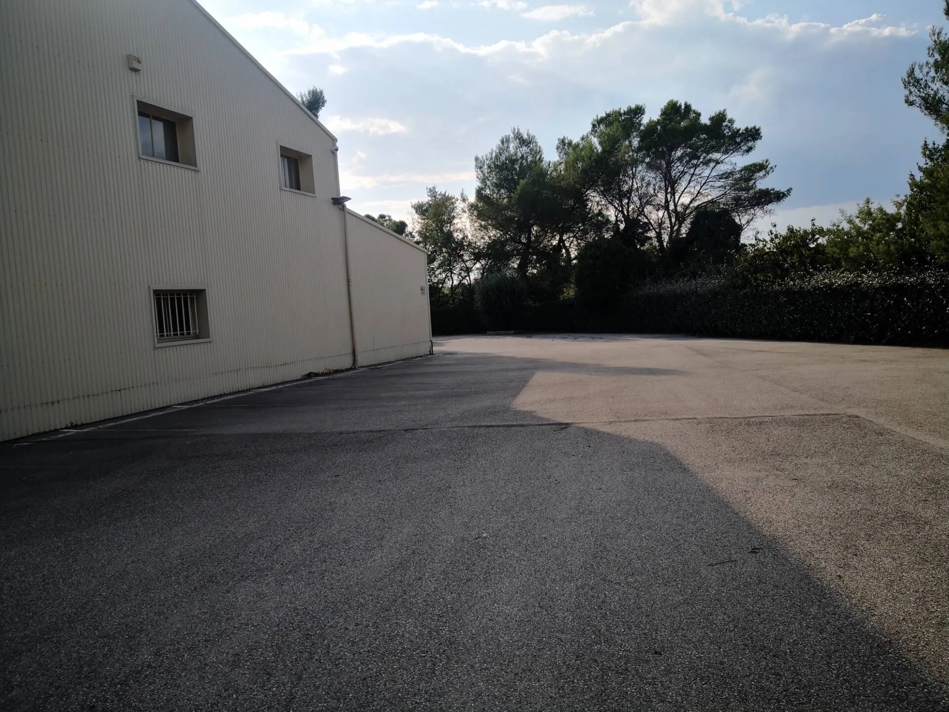 local à Roquebrune-sur-Argens (83520) — photo 3