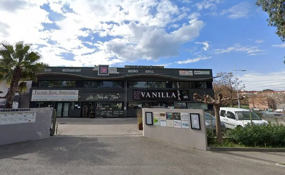 local à Six-Fours-les-Plages (83140)