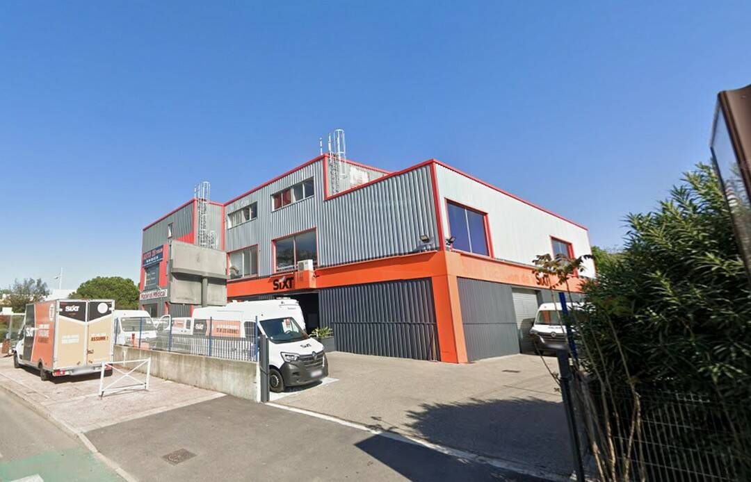 La Valette vends locaux commerciaux 1400 m2